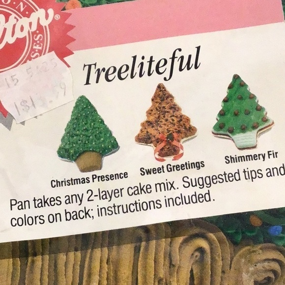 𝅺vintage Wilton Treeliteful Christmas tree cake pan - Picture 4 of 6